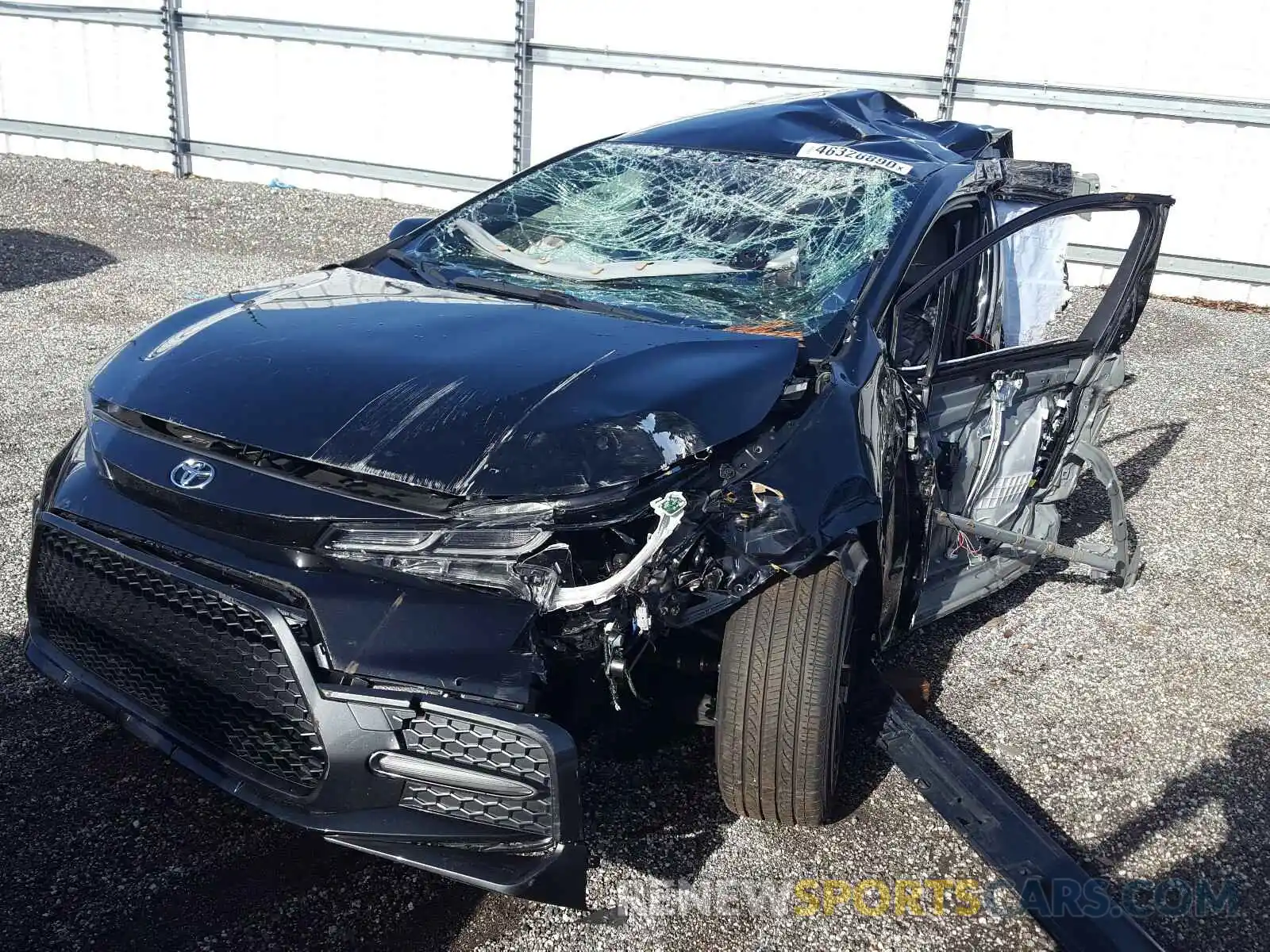 2 Photograph of a damaged car JTDS4RCE2LJ018331 TOYOTA COROLLA 2020