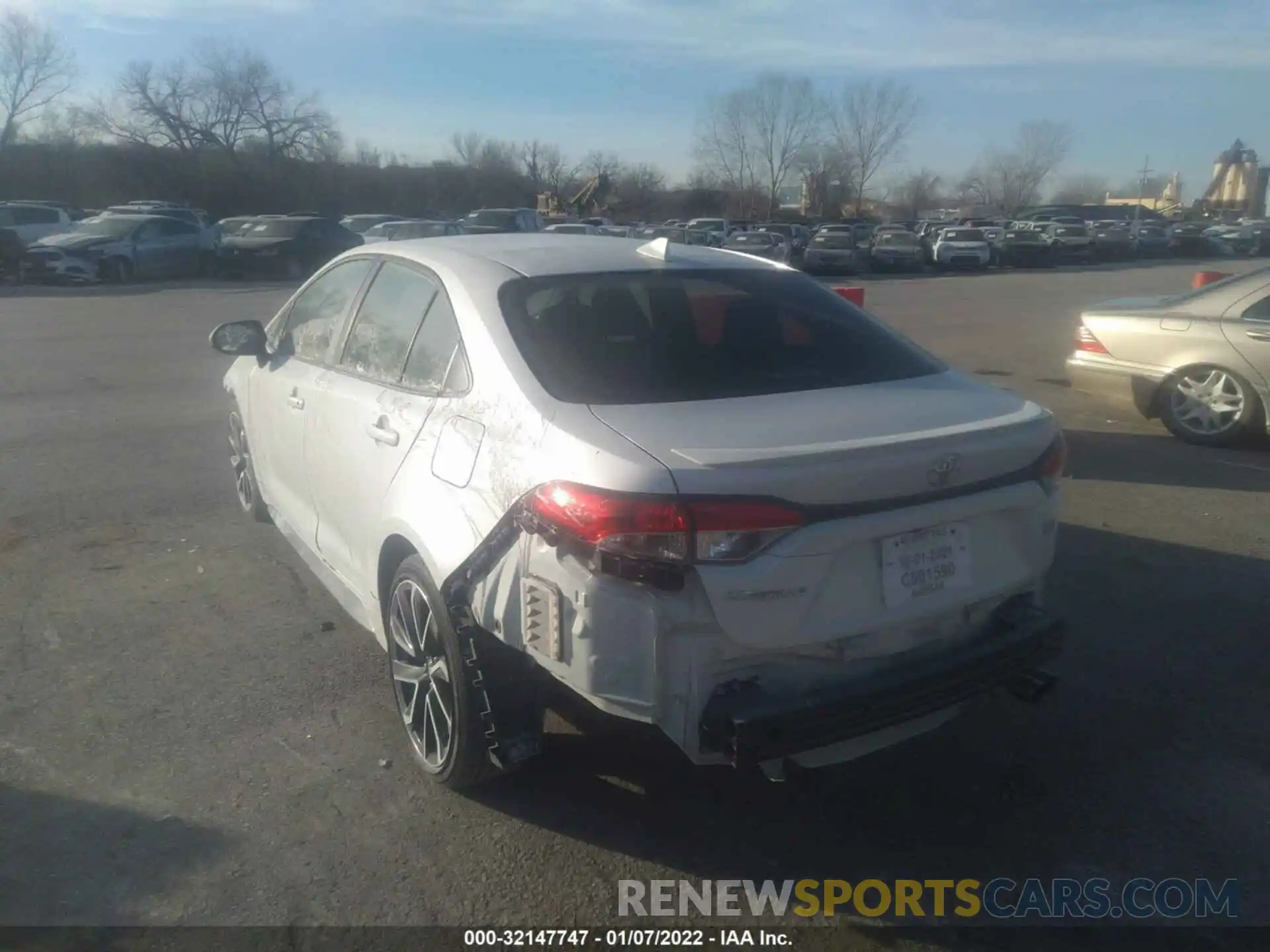 3 Photograph of a damaged car JTDS4RCE2LJ022203 TOYOTA COROLLA 2020