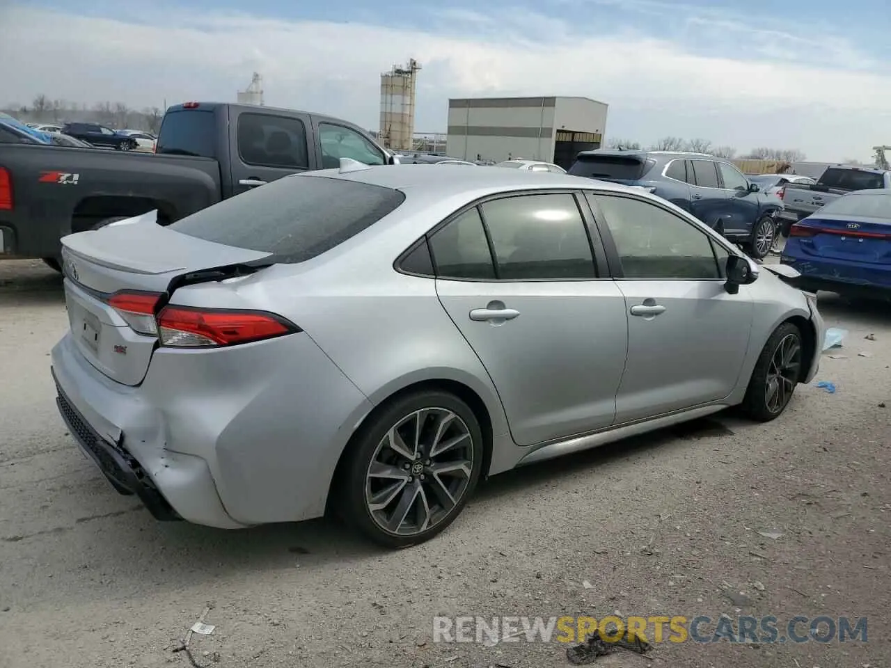 3 Photograph of a damaged car JTDS4RCE2LJ022301 TOYOTA COROLLA 2020