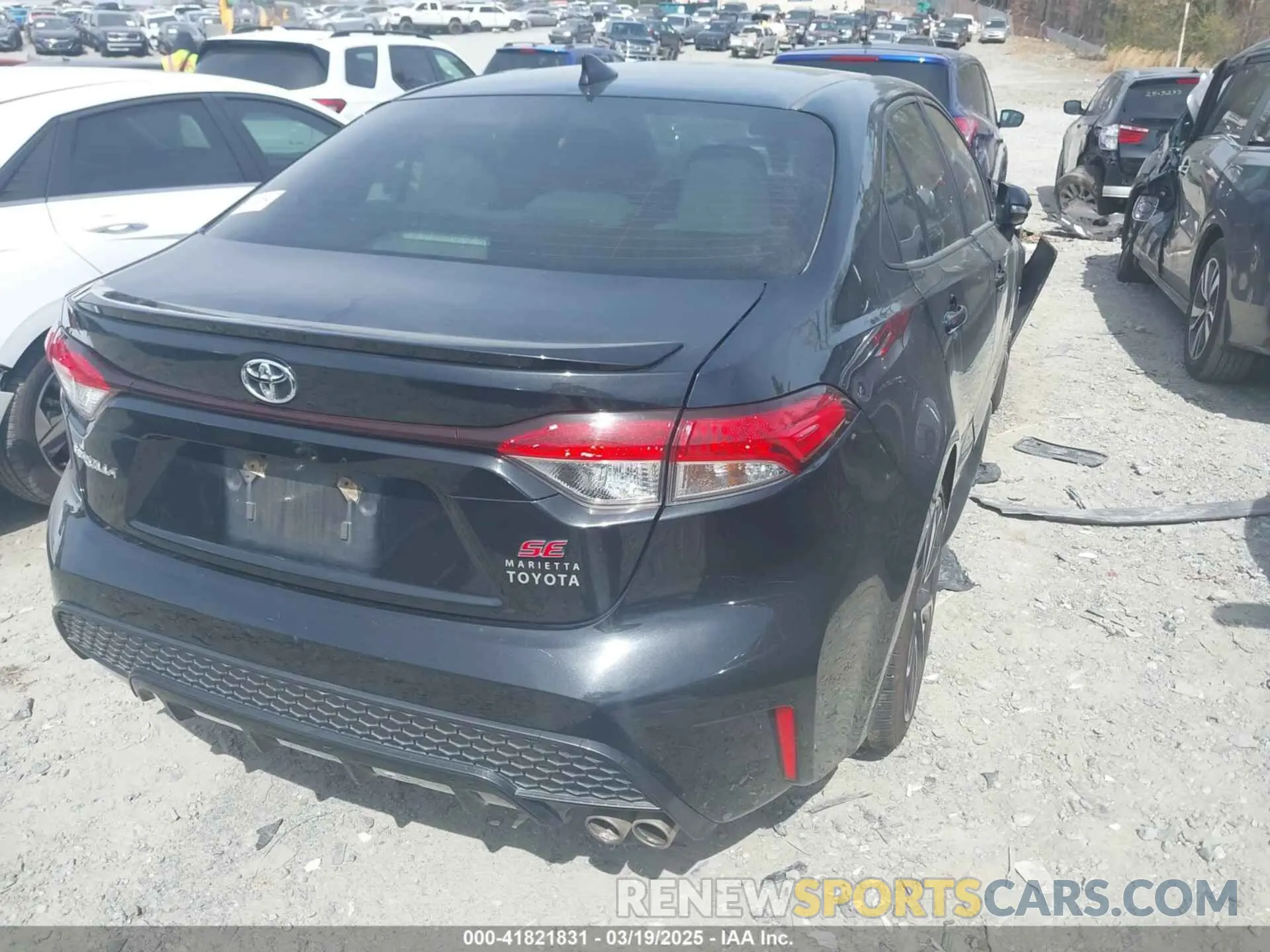 4 Photograph of a damaged car JTDS4RCE2LJ024338 TOYOTA COROLLA 2020