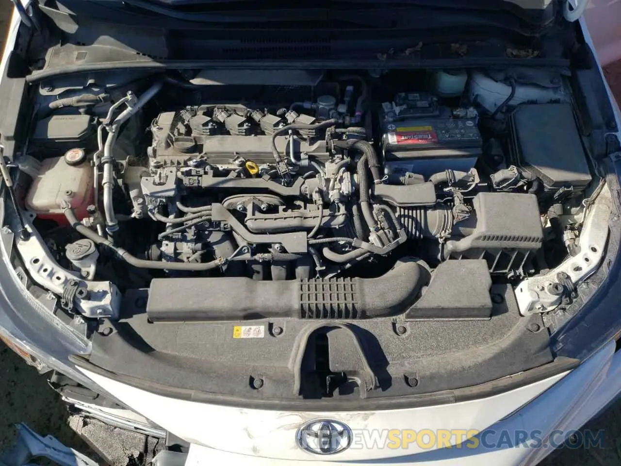 11 Photograph of a damaged car JTDS4RCE2LJ026249 TOYOTA COROLLA 2020