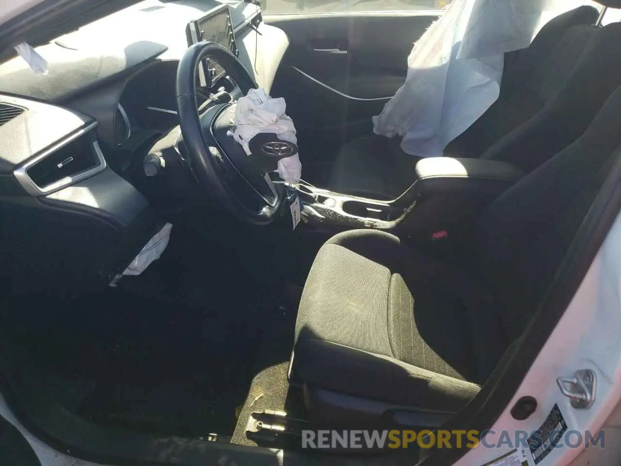 7 Photograph of a damaged car JTDS4RCE2LJ026249 TOYOTA COROLLA 2020