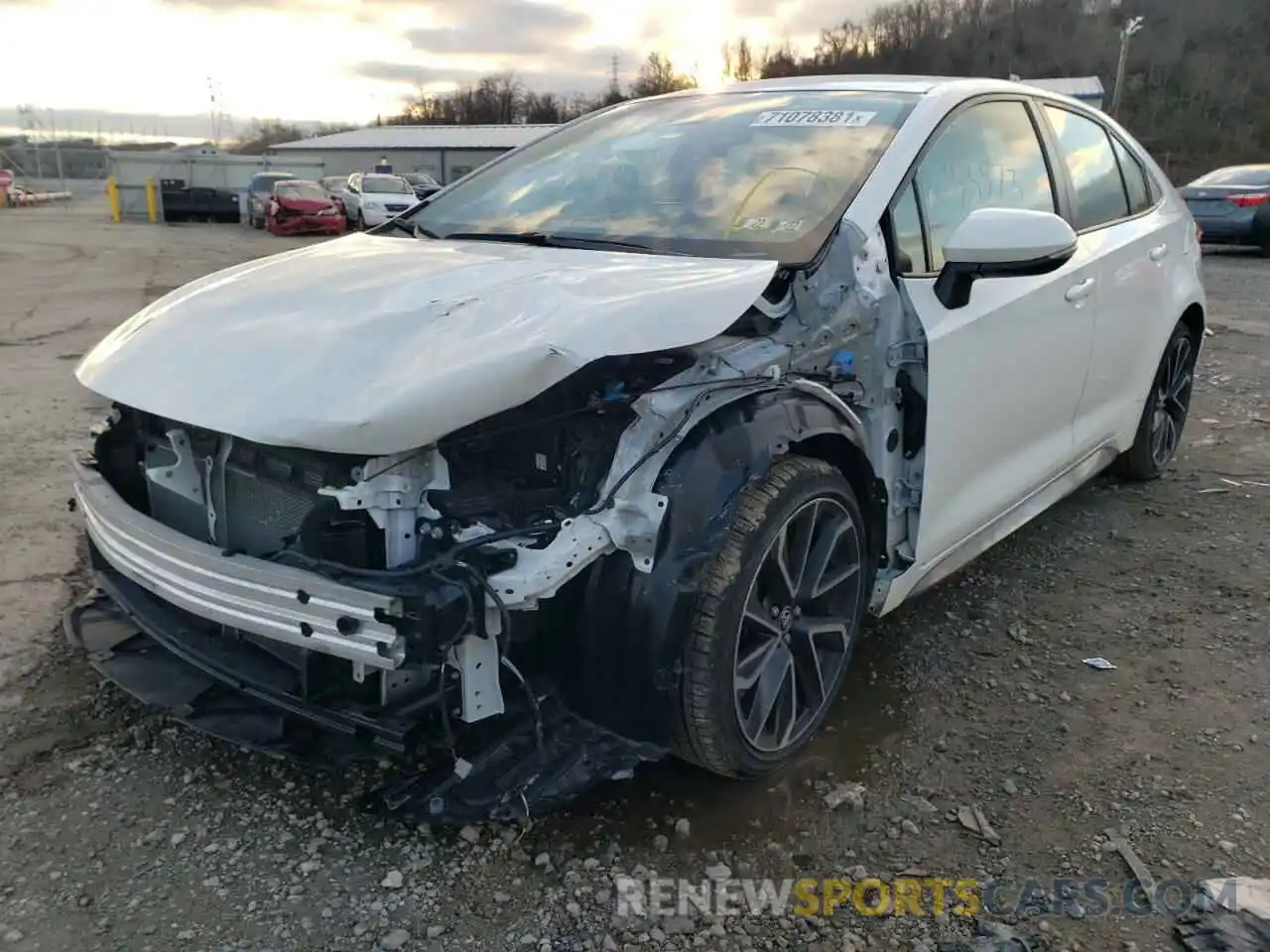 2 Photograph of a damaged car JTDS4RCE2LJ031130 TOYOTA COROLLA 2020