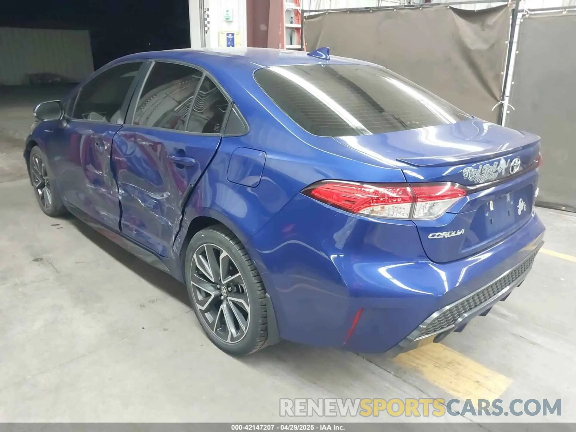 3 Photograph of a damaged car JTDS4RCE2LJ035498 TOYOTA COROLLA 2020