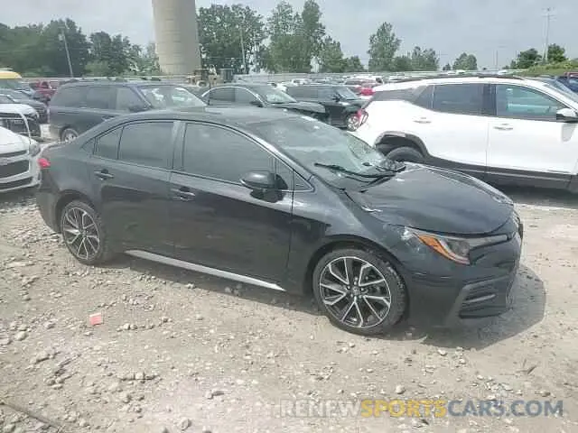 13 Photograph of a damaged car JTDS4RCE2LJ037364 TOYOTA COROLLA 2020