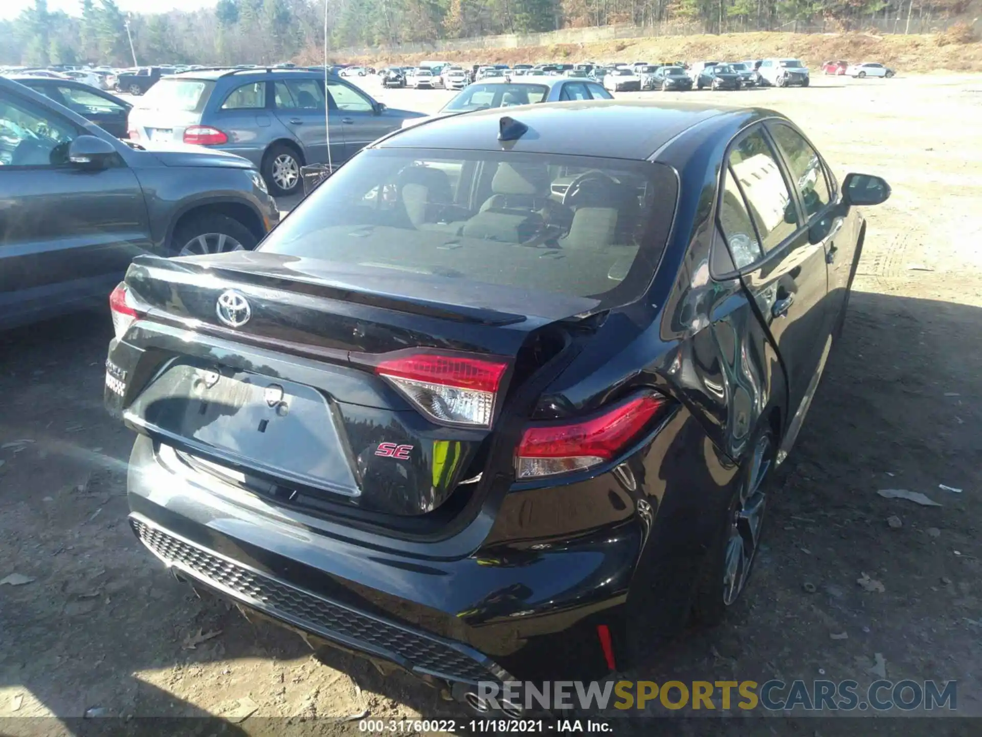 4 Photograph of a damaged car JTDS4RCE2LJ037977 TOYOTA COROLLA 2020