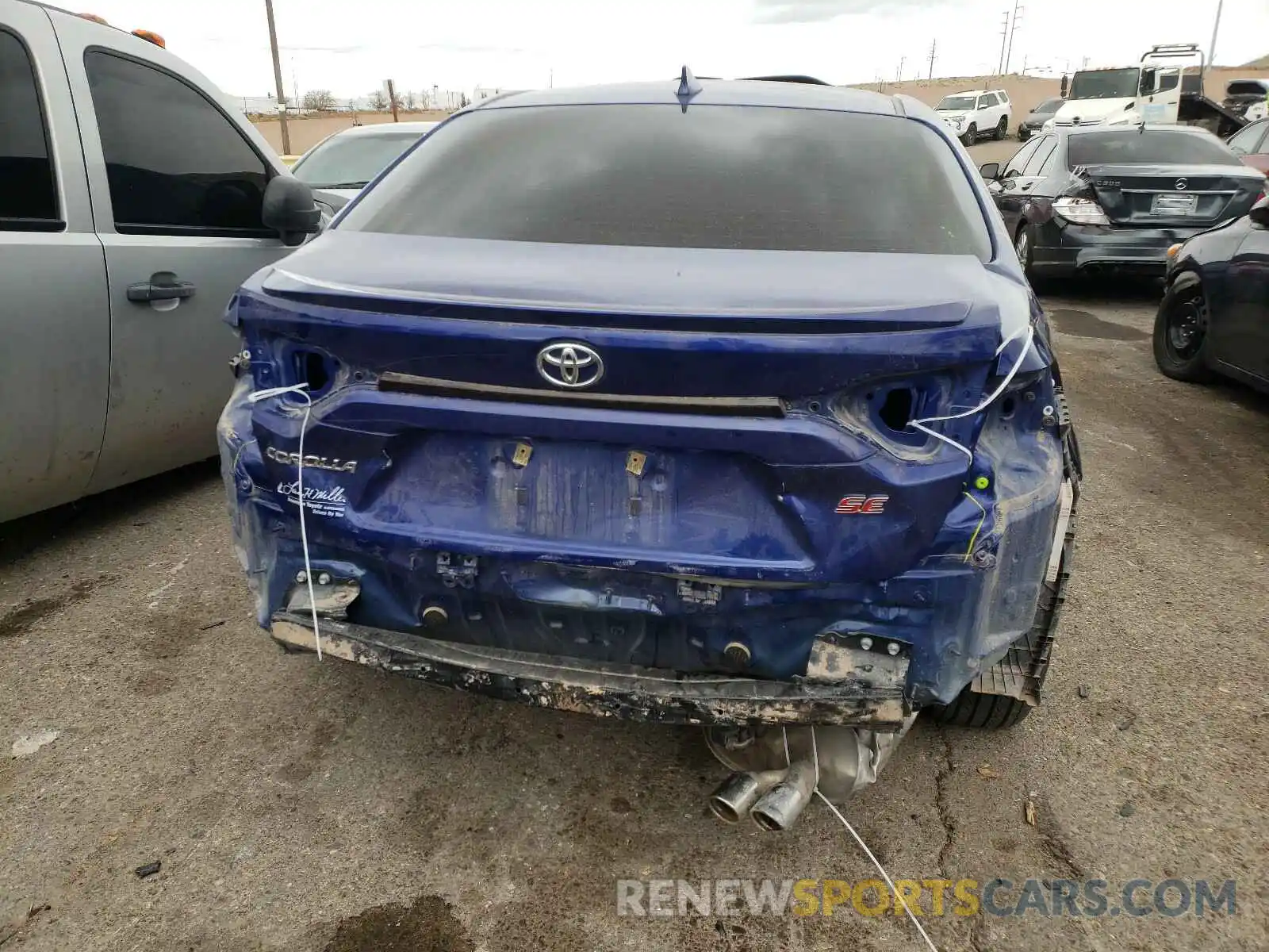 9 Photograph of a damaged car JTDS4RCE2LJ050423 TOYOTA COROLLA 2020