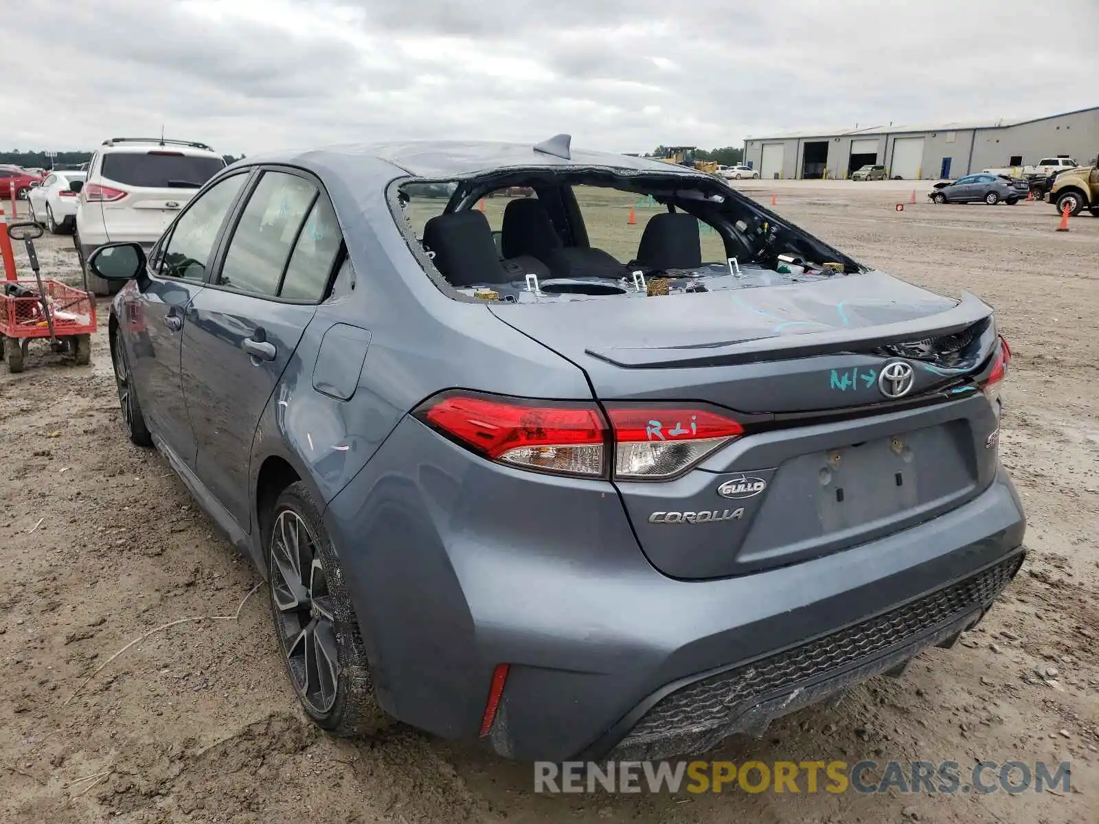 3 Photograph of a damaged car JTDS4RCE2LJ053208 TOYOTA COROLLA 2020