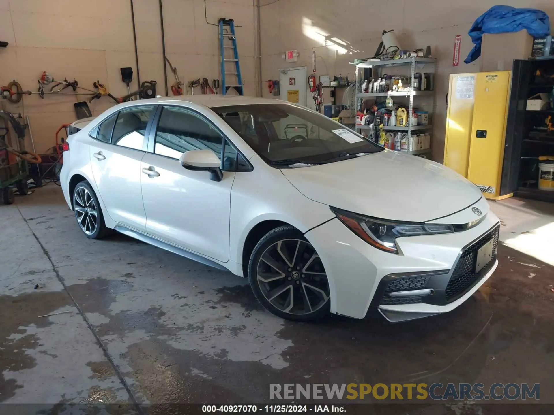 1 Photograph of a damaged car JTDS4RCE3LJ006088 TOYOTA COROLLA 2020