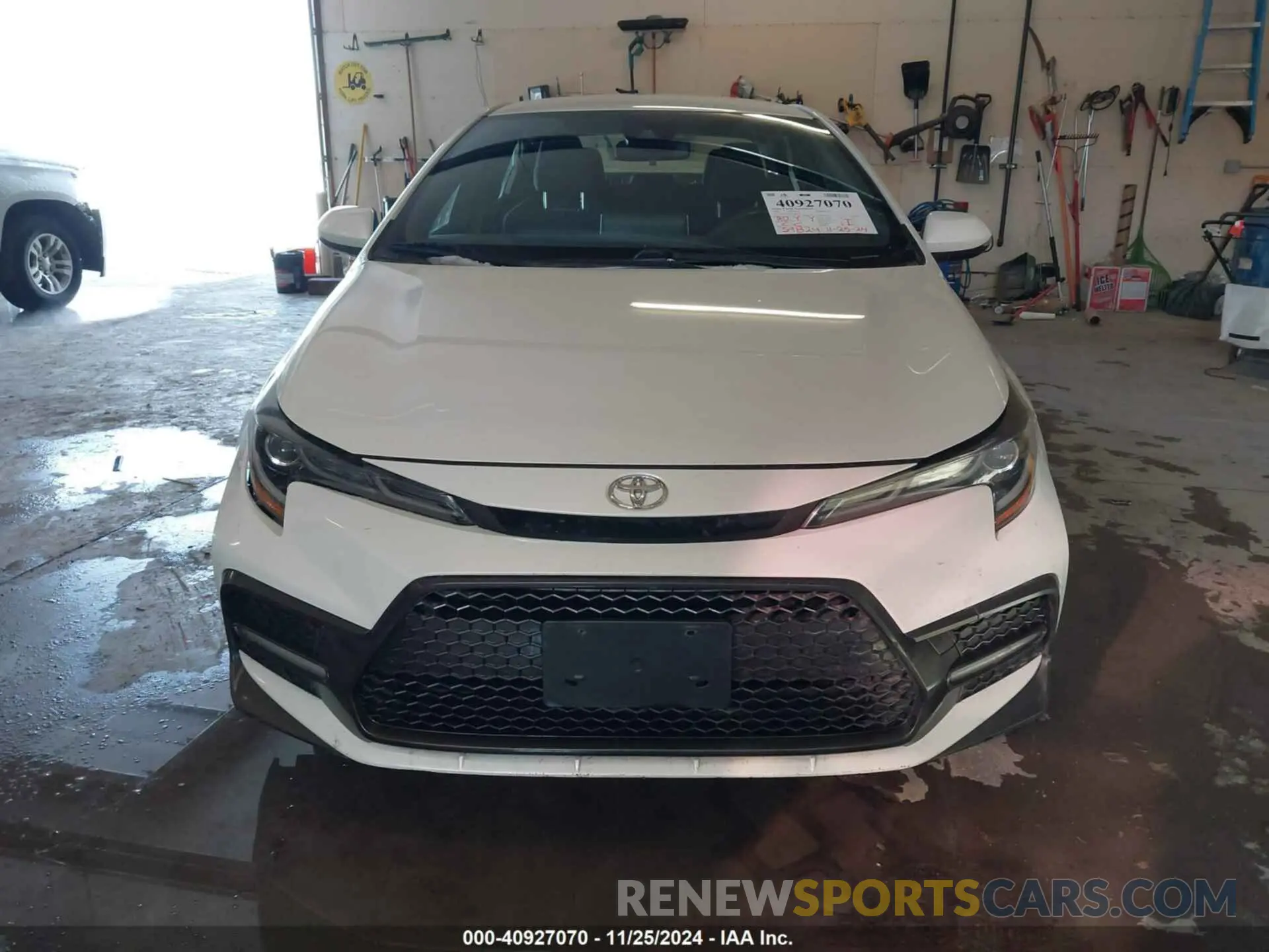 12 Photograph of a damaged car JTDS4RCE3LJ006088 TOYOTA COROLLA 2020