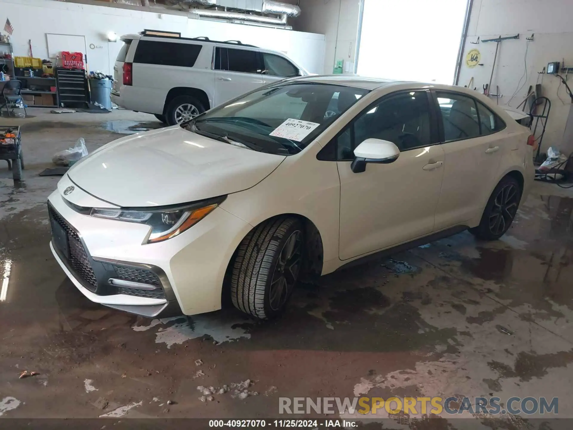 2 Photograph of a damaged car JTDS4RCE3LJ006088 TOYOTA COROLLA 2020