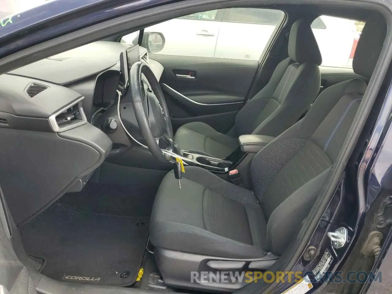 7 Photograph of a damaged car JTDS4RCE3LJ006298 TOYOTA COROLLA 2020