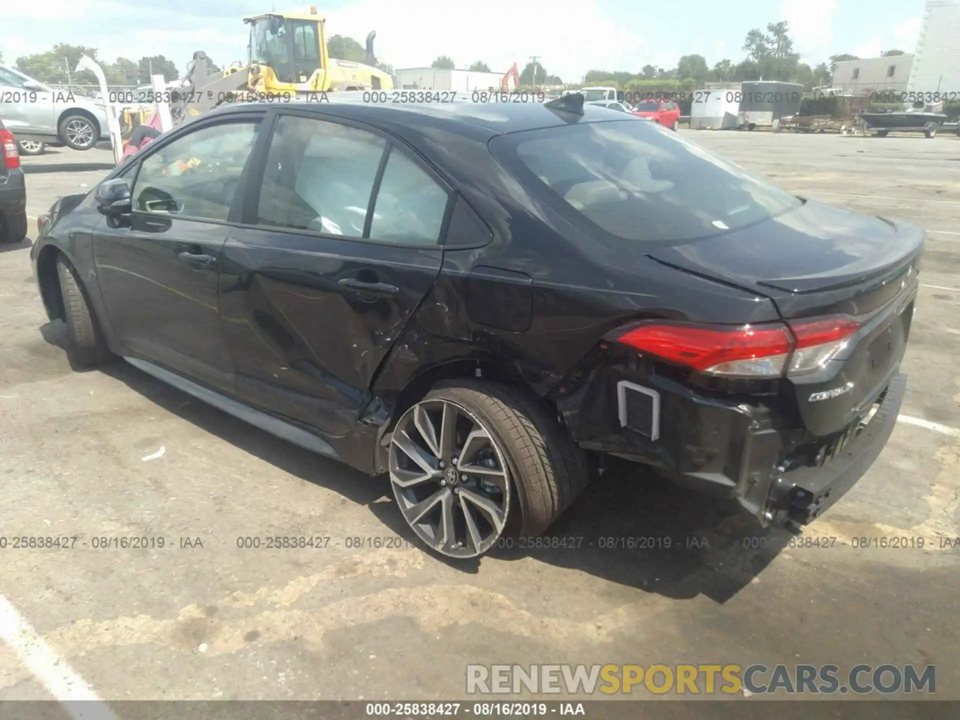 3 Photograph of a damaged car JTDS4RCE3LJ012893 TOYOTA COROLLA 2020