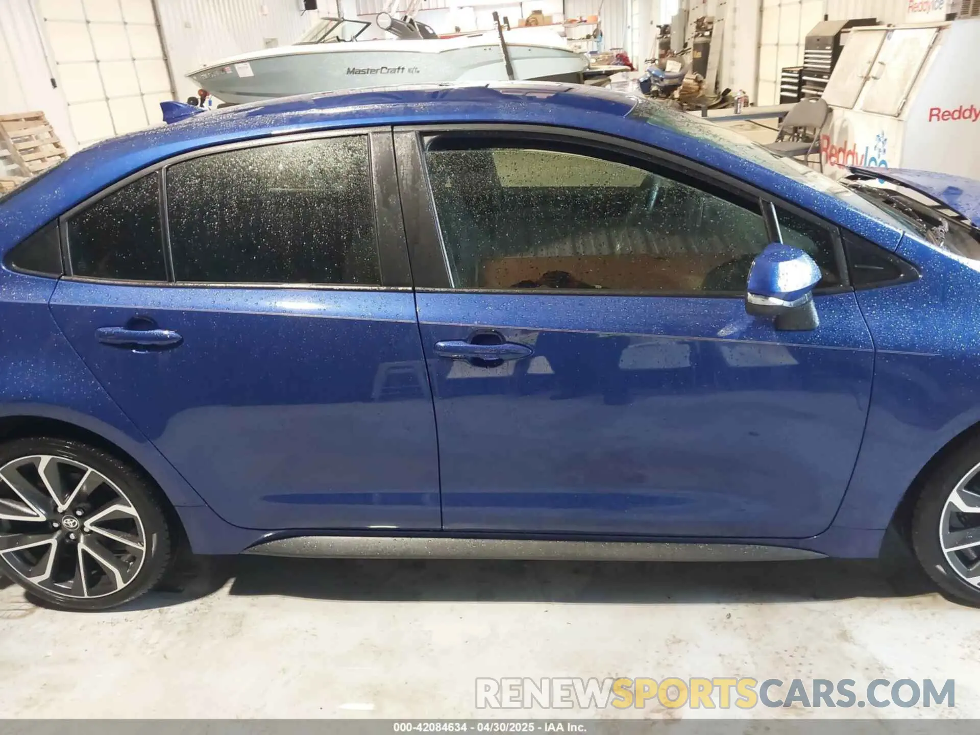 13 Photograph of a damaged car JTDS4RCE3LJ031332 TOYOTA COROLLA 2020