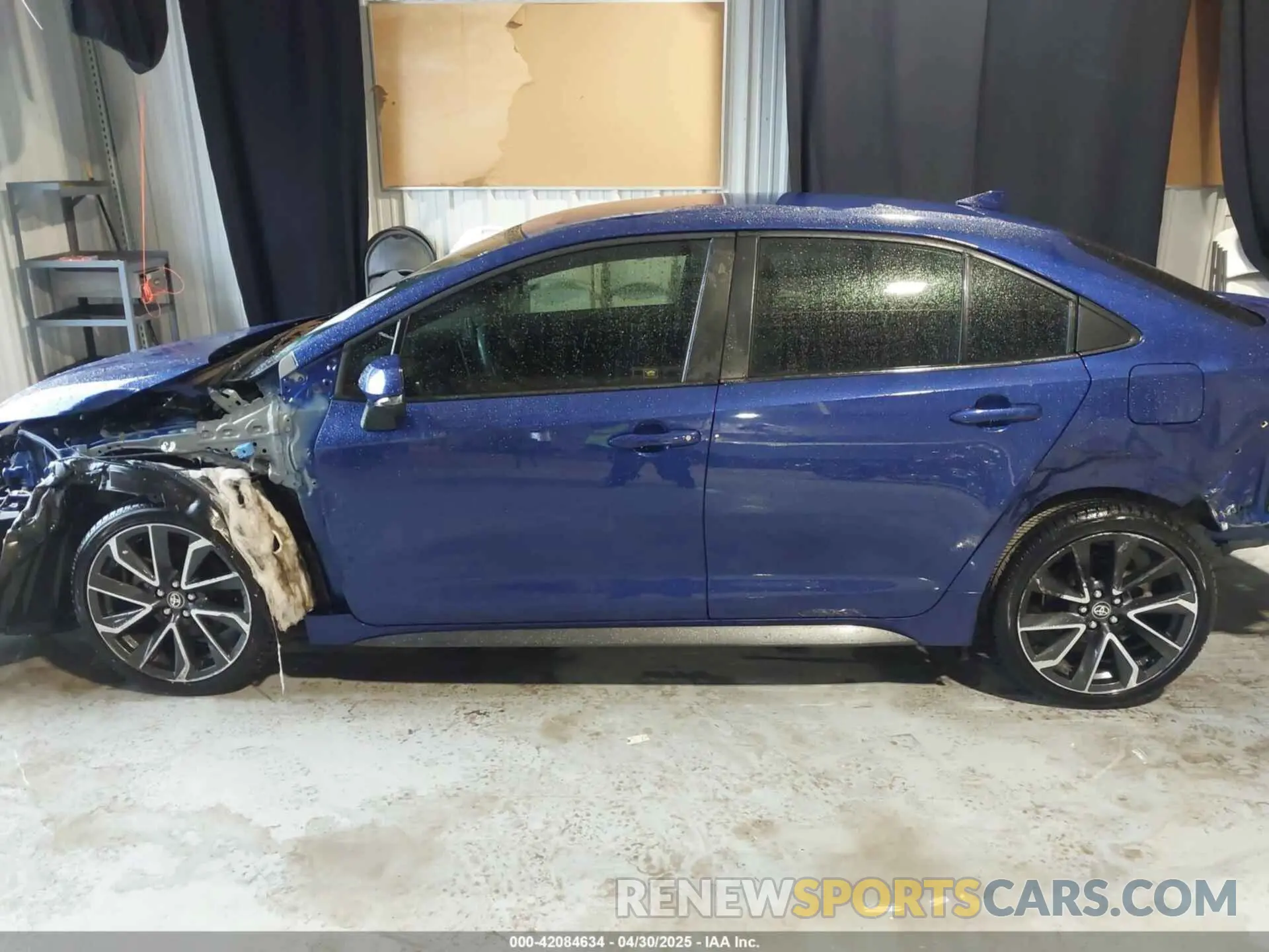 14 Photograph of a damaged car JTDS4RCE3LJ031332 TOYOTA COROLLA 2020