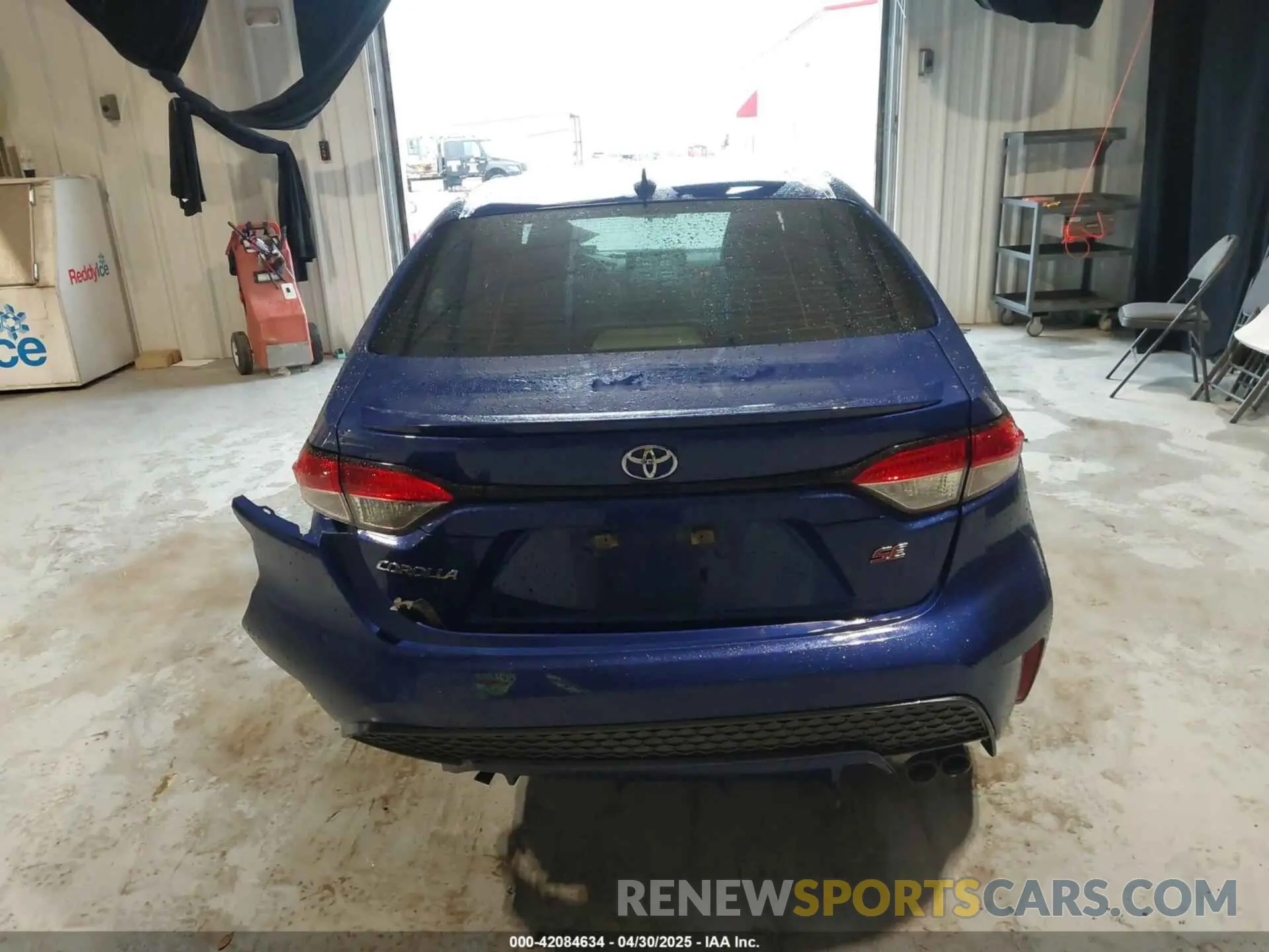 16 Photograph of a damaged car JTDS4RCE3LJ031332 TOYOTA COROLLA 2020