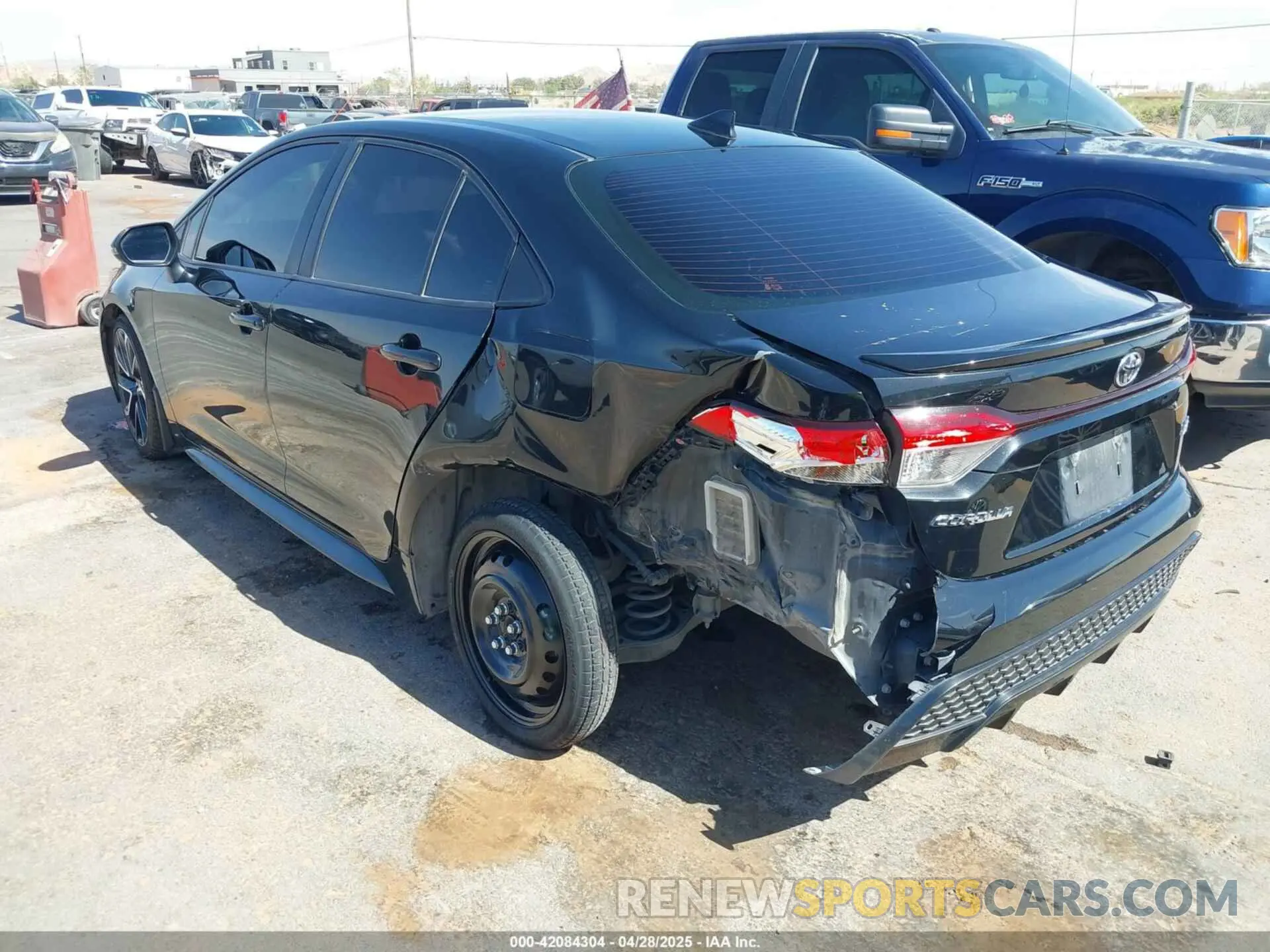 3 Photograph of a damaged car JTDS4RCE3LJ031539 TOYOTA COROLLA 2020