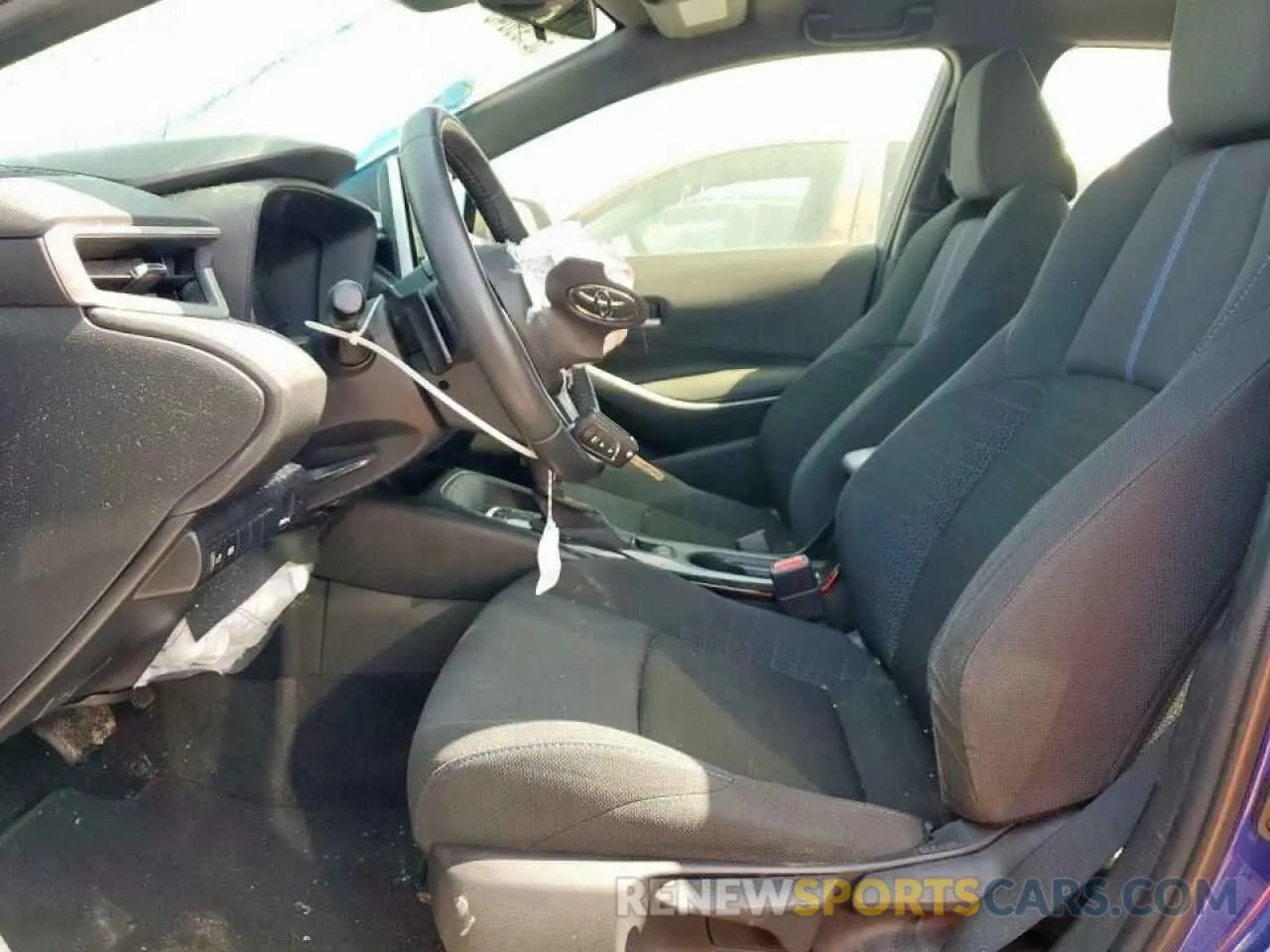 7 Photograph of a damaged car JTDS4RCE3LJ037664 TOYOTA COROLLA 2020