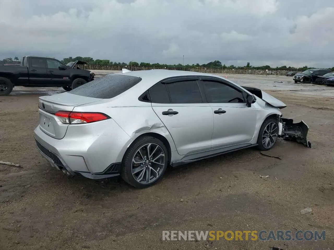 3 Photograph of a damaged car JTDS4RCE3LJ039351 TOYOTA COROLLA 2020