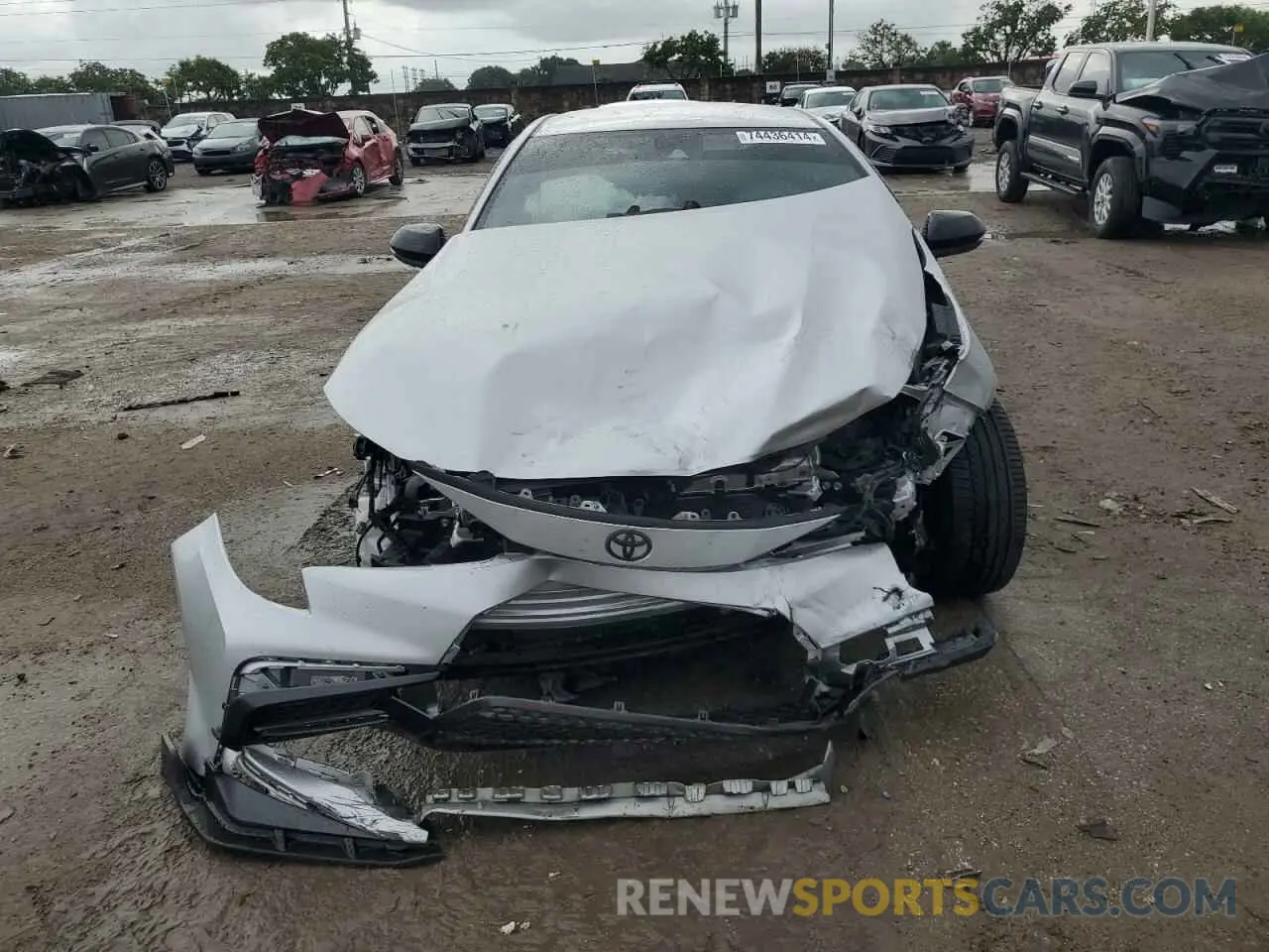5 Photograph of a damaged car JTDS4RCE3LJ039351 TOYOTA COROLLA 2020