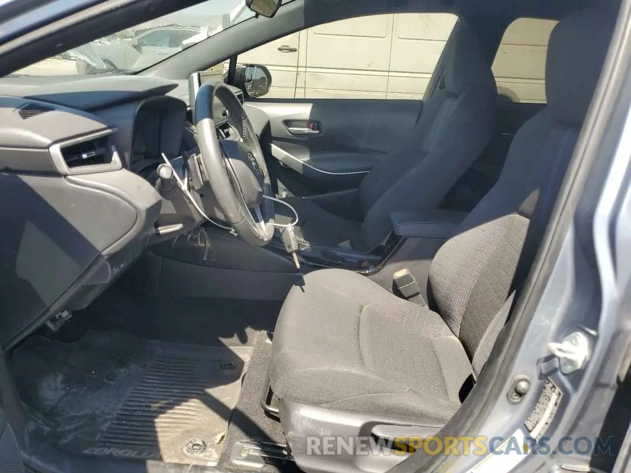 7 Photograph of a damaged car JTDS4RCE3LJ039494 TOYOTA COROLLA 2020