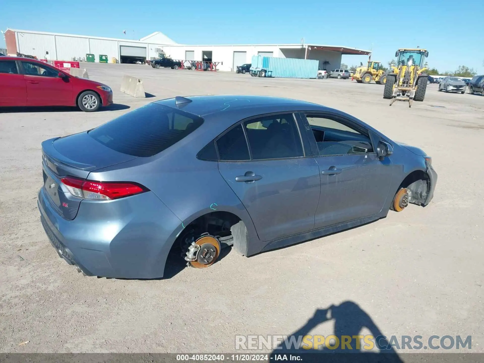 4 Photograph of a damaged car JTDS4RCE3LJ041407 TOYOTA COROLLA 2020