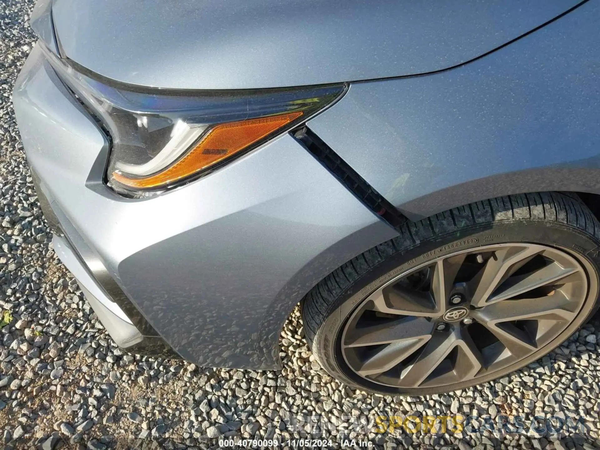 18 Photograph of a damaged car JTDS4RCE3LJ046350 TOYOTA COROLLA 2020