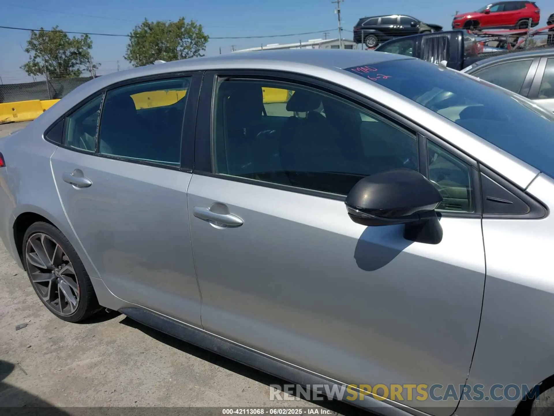 12 Photograph of a damaged car JTDS4RCE4LJ004155 TOYOTA COROLLA 2020