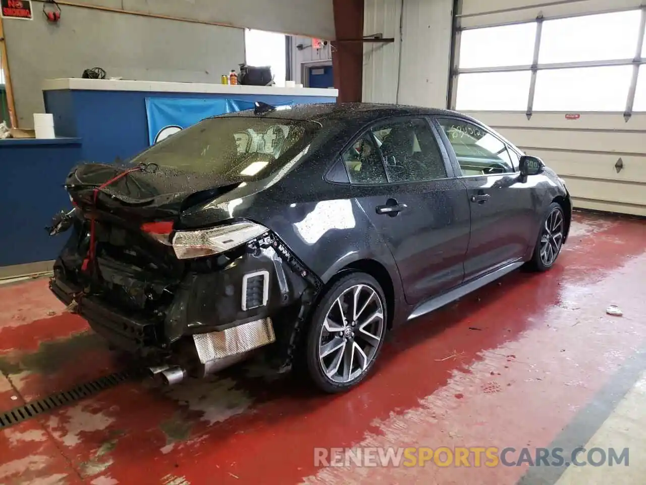 4 Photograph of a damaged car JTDS4RCE4LJ008125 TOYOTA COROLLA 2020