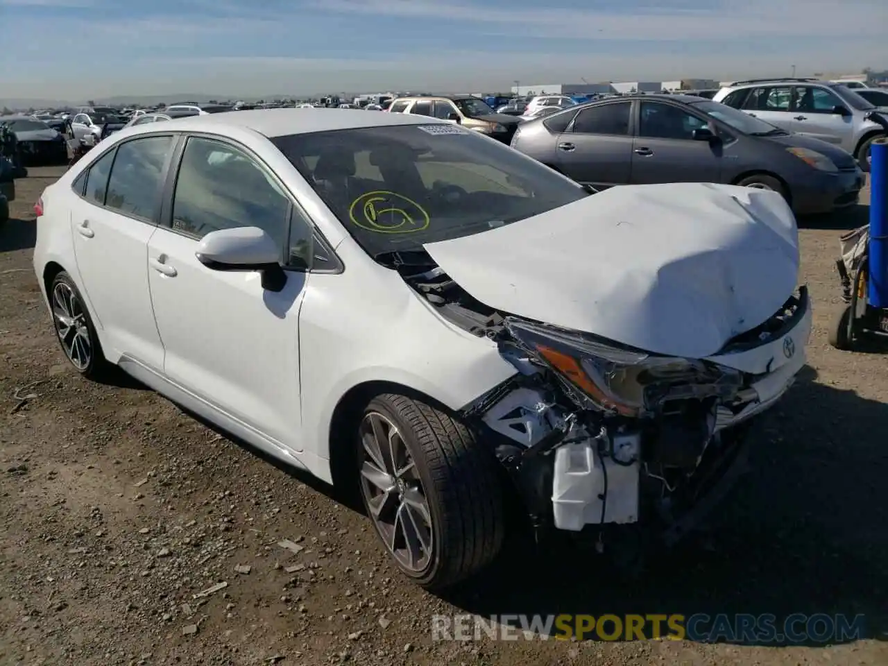 1 Photograph of a damaged car JTDS4RCE4LJ009906 TOYOTA COROLLA 2020