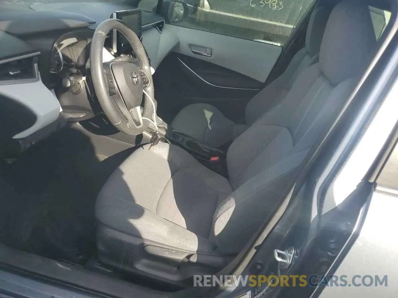 7 Photograph of a damaged car JTDS4RCE4LJ019139 TOYOTA COROLLA 2020