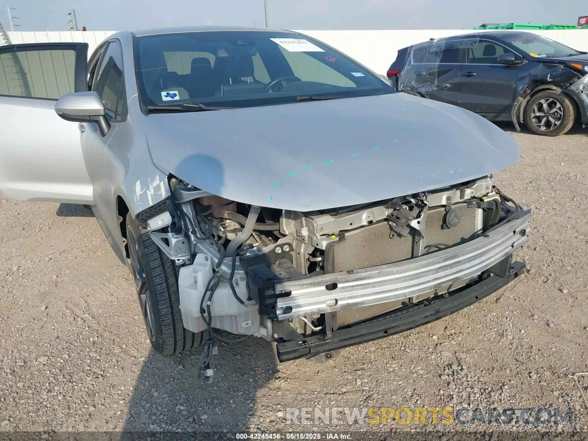 6 Photograph of a damaged car JTDS4RCE4LJ021330 TOYOTA COROLLA 2020