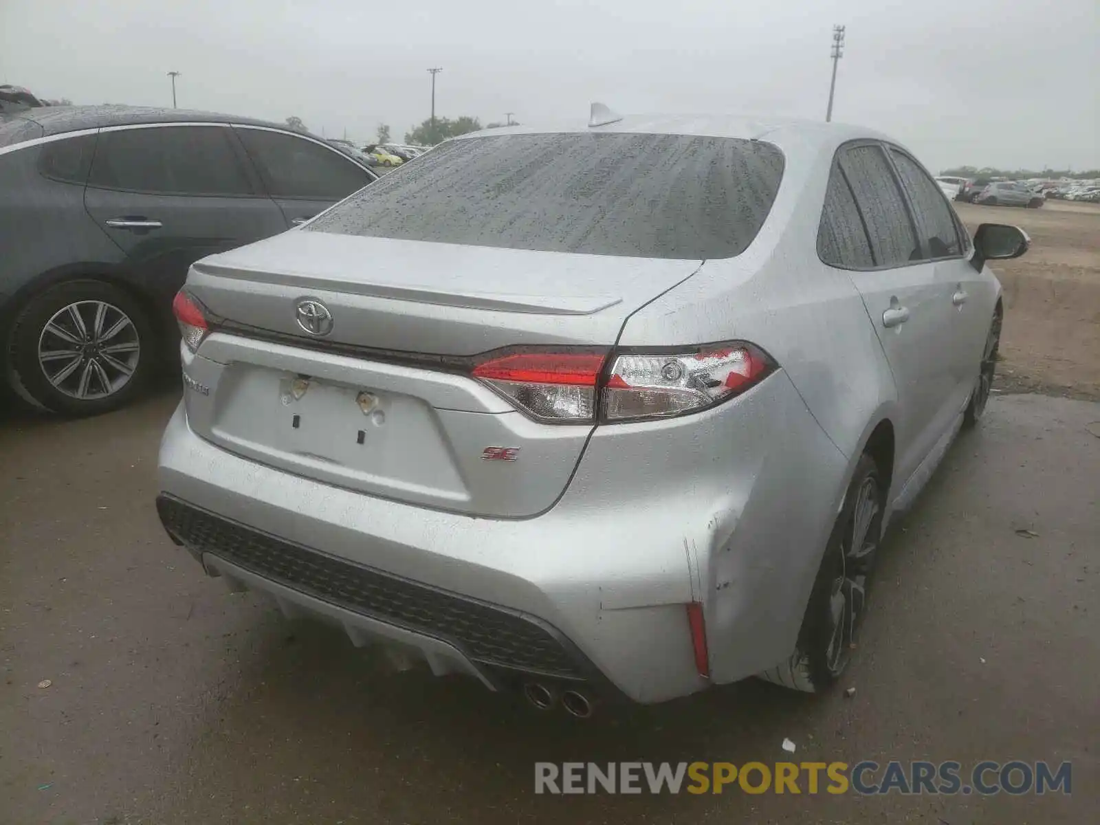 4 Photograph of a damaged car JTDS4RCE4LJ024650 TOYOTA COROLLA 2020