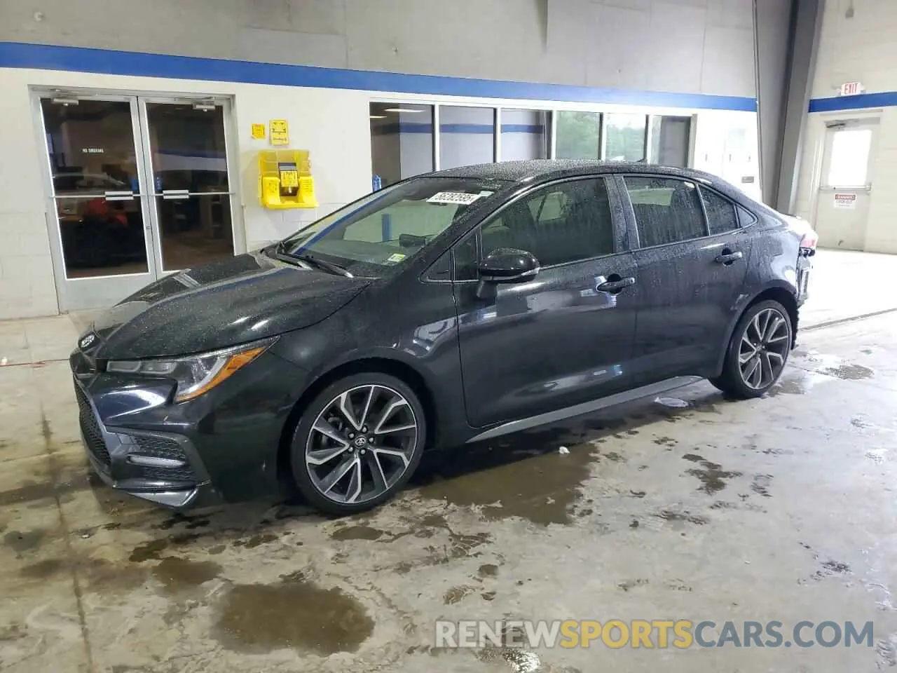 1 Photograph of a damaged car JTDS4RCE4LJ027497 TOYOTA COROLLA 2020