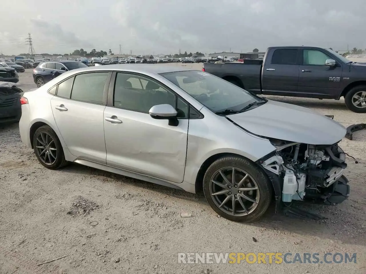 4 Photograph of a damaged car JTDS4RCE4LJ030903 TOYOTA COROLLA 2020