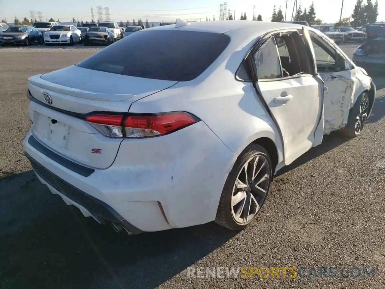 4 Photograph of a damaged car JTDS4RCE4LJ036930 TOYOTA COROLLA 2020