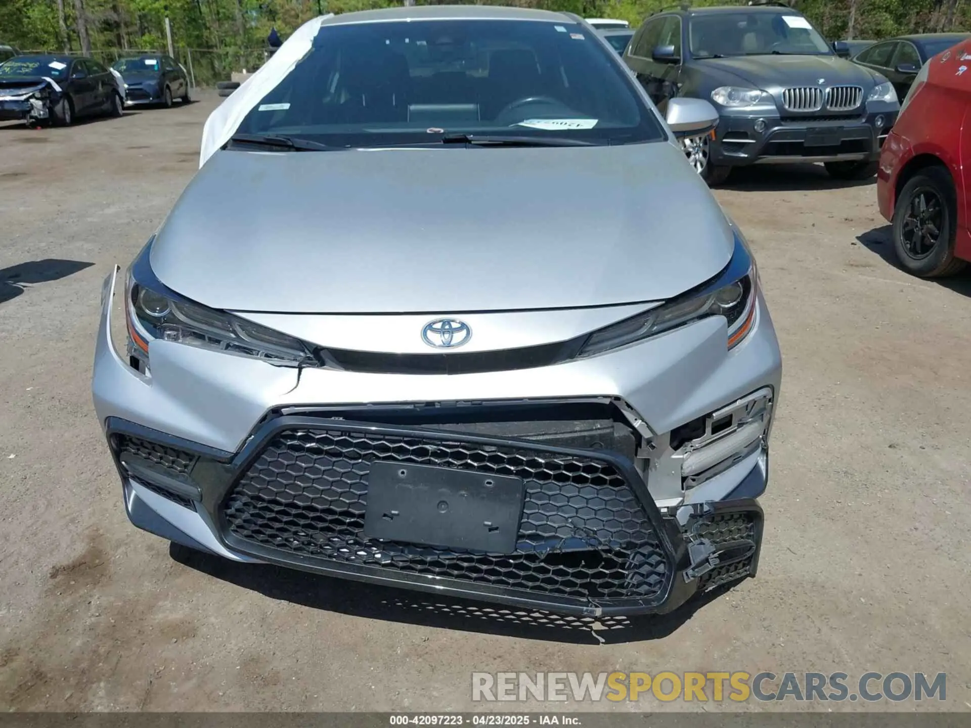 12 Photograph of a damaged car JTDS4RCE4LJ041772 TOYOTA COROLLA 2020