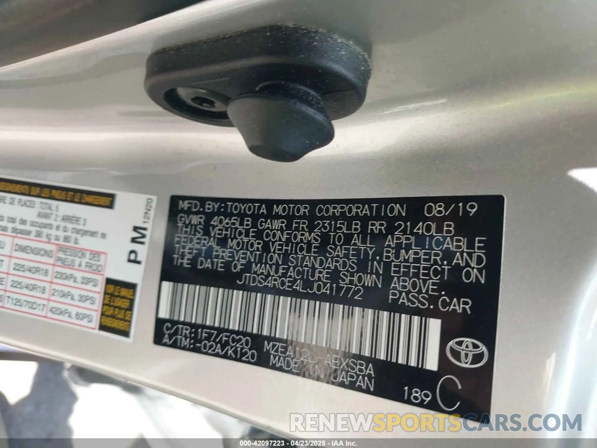 9 Photograph of a damaged car JTDS4RCE4LJ041772 TOYOTA COROLLA 2020