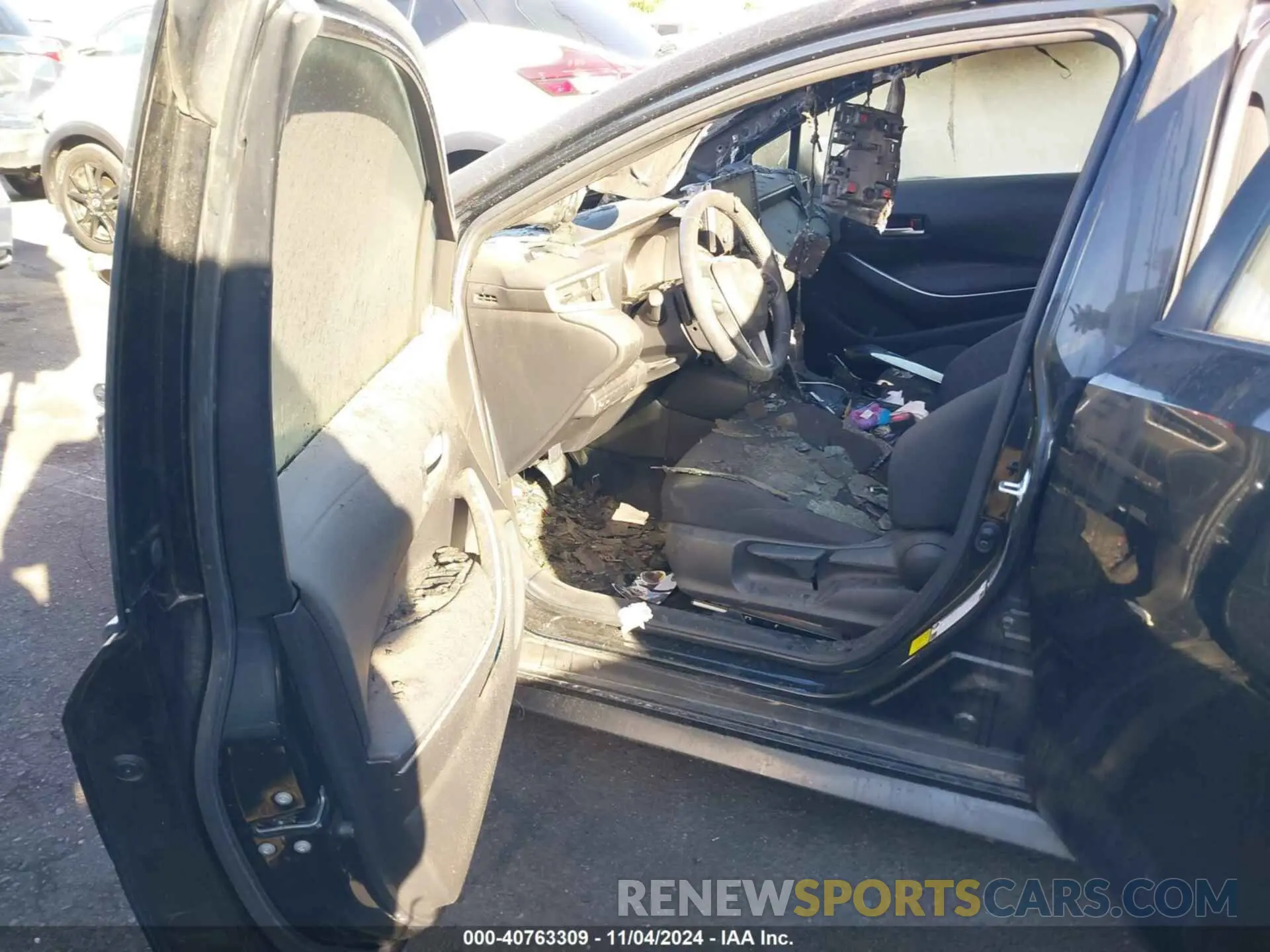 5 Photograph of a damaged car JTDS4RCE4LJ042128 TOYOTA COROLLA 2020