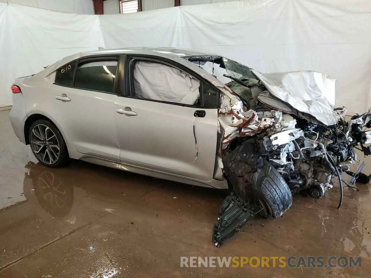 4 Photograph of a damaged car JTDS4RCE4LJ052724 TOYOTA COROLLA 2020