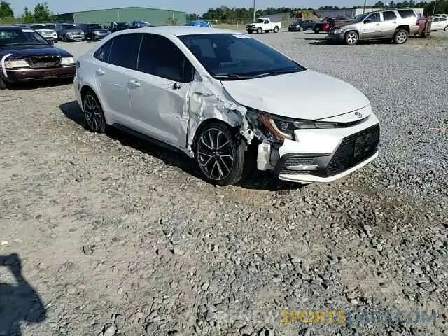 13 Photograph of a damaged car JTDS4RCE4LJ052979 TOYOTA COROLLA 2020