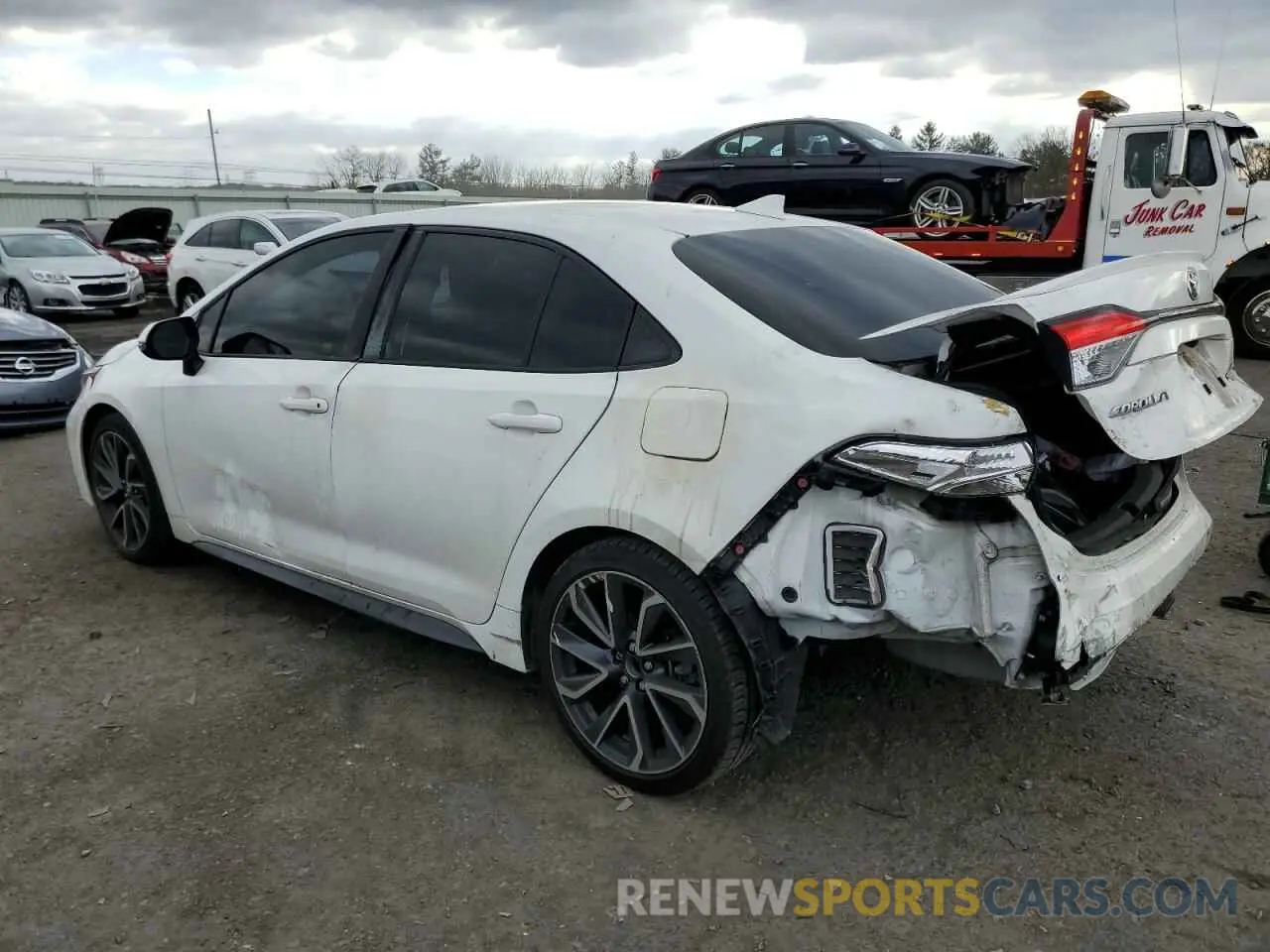 2 Photograph of a damaged car JTDS4RCE5LJ004262 TOYOTA COROLLA 2020