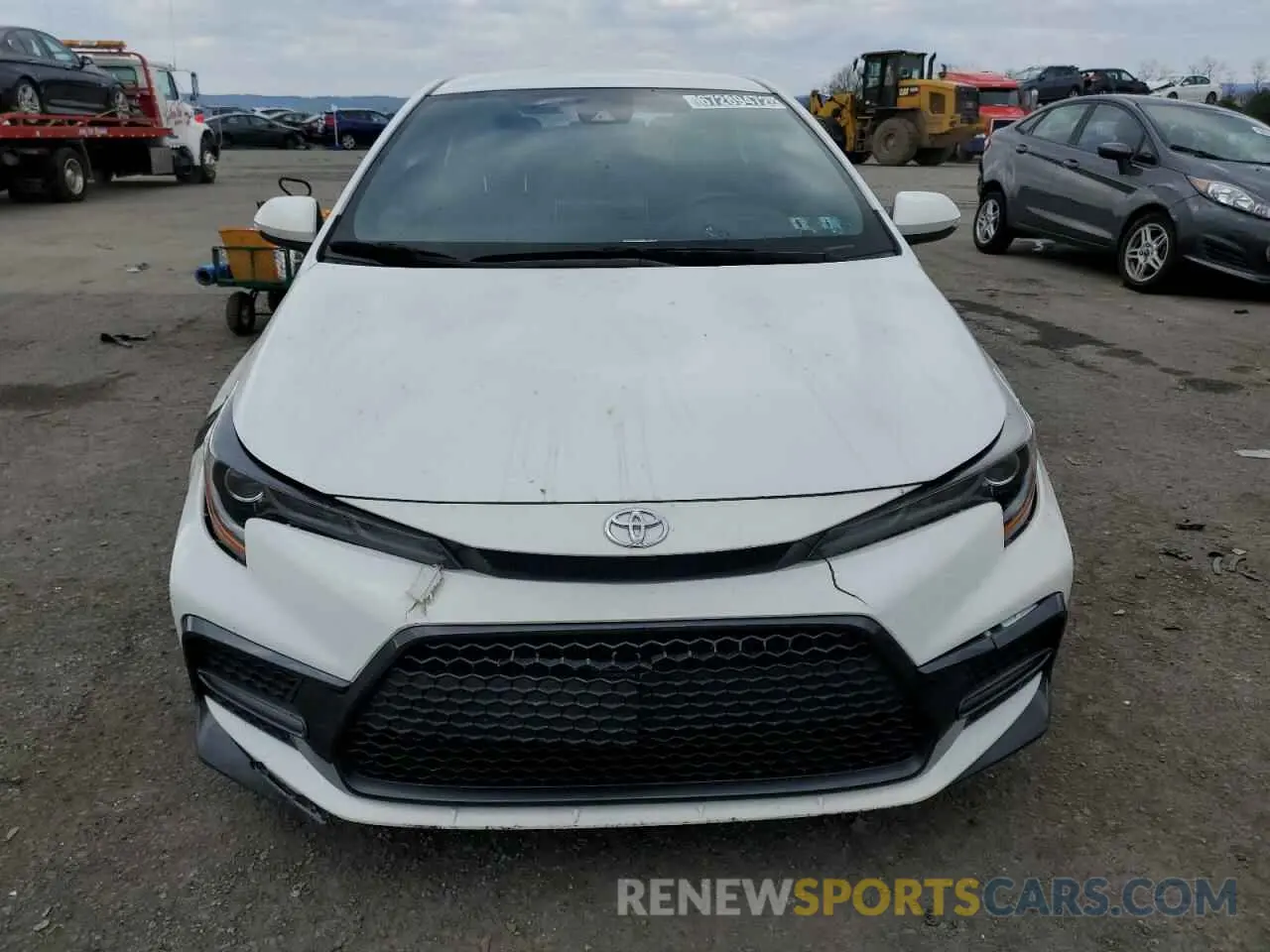 5 Photograph of a damaged car JTDS4RCE5LJ004262 TOYOTA COROLLA 2020