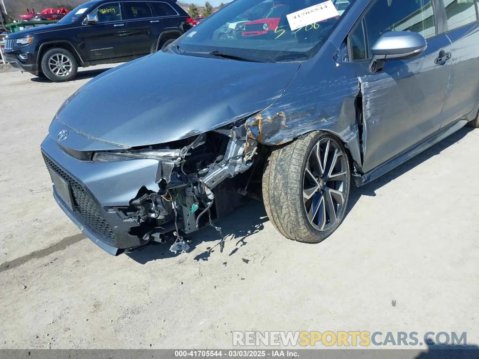 6 Photograph of a damaged car JTDS4RCE5LJ015388 TOYOTA COROLLA 2020