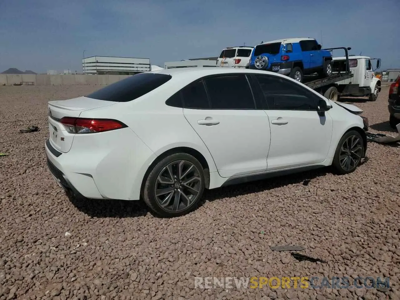 3 Photograph of a damaged car JTDS4RCE5LJ016170 TOYOTA COROLLA 2020