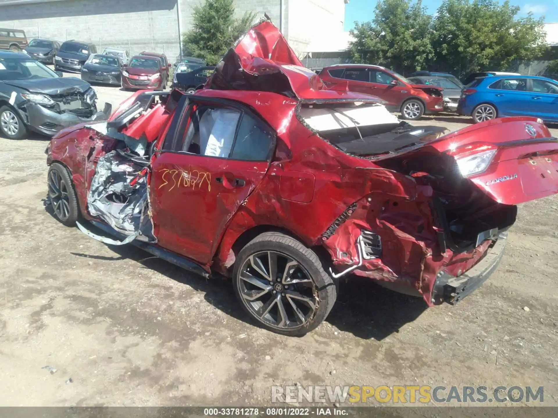 3 Photograph of a damaged car JTDS4RCE5LJ016766 TOYOTA COROLLA 2020