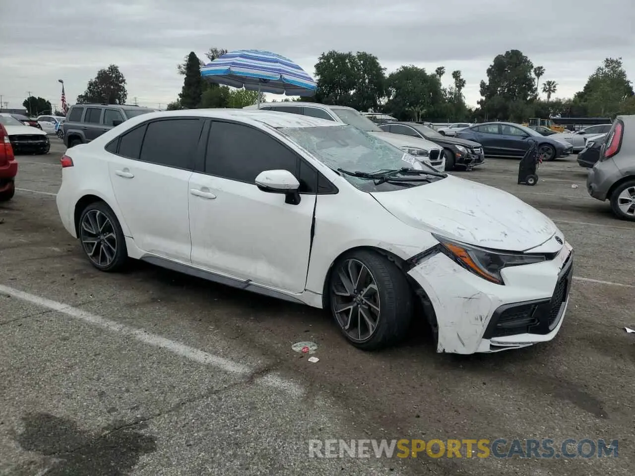 4 Photograph of a damaged car JTDS4RCE5LJ020364 TOYOTA COROLLA 2020