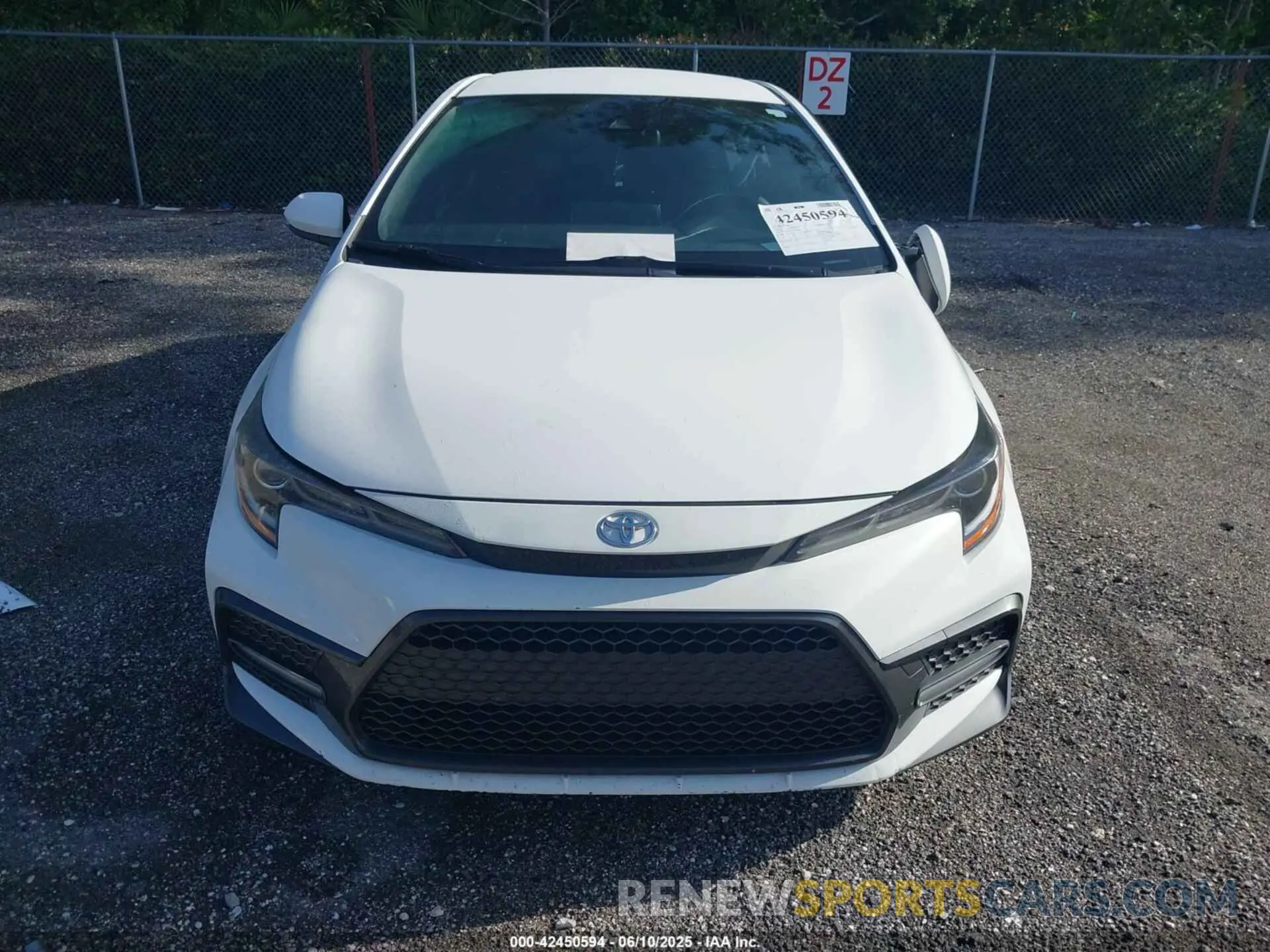 12 Photograph of a damaged car JTDS4RCE5LJ024401 TOYOTA COROLLA 2020