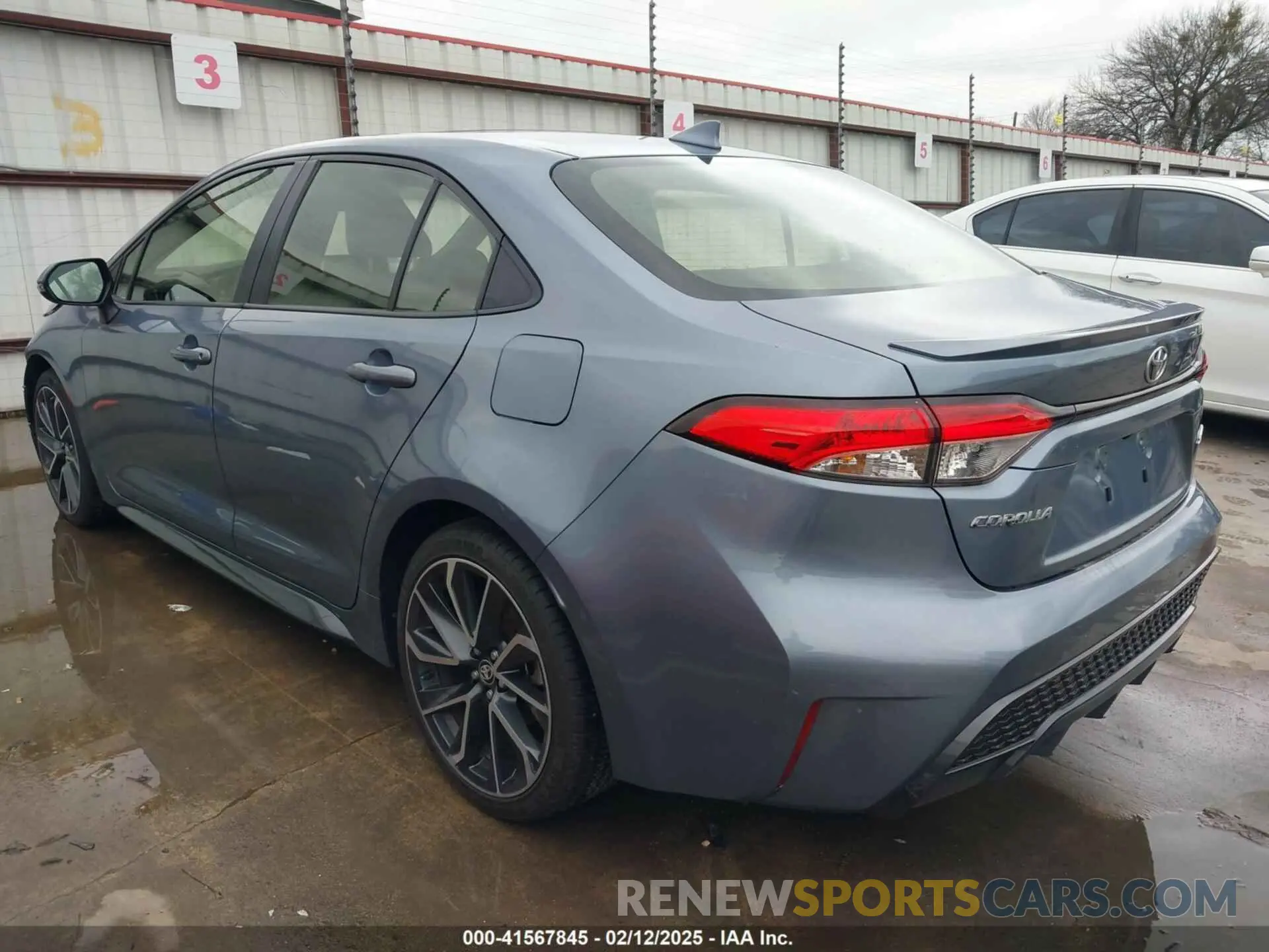 3 Photograph of a damaged car JTDS4RCE5LJ024964 TOYOTA COROLLA 2020