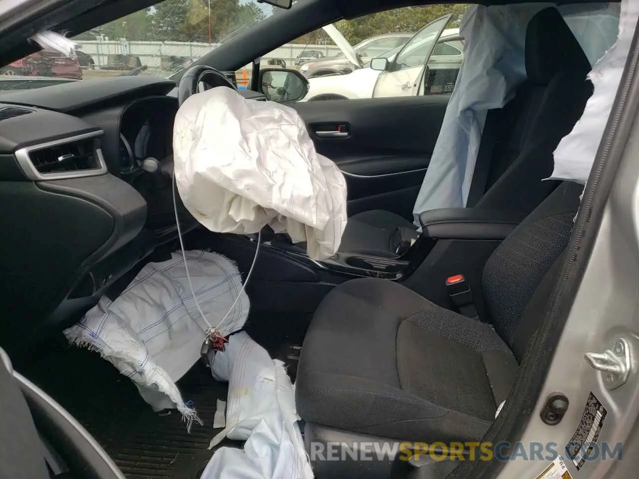 7 Photograph of a damaged car JTDS4RCE5LJ030974 TOYOTA COROLLA 2020